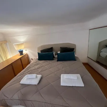 Comfortable&quiet Sant'ambrogio Appartement